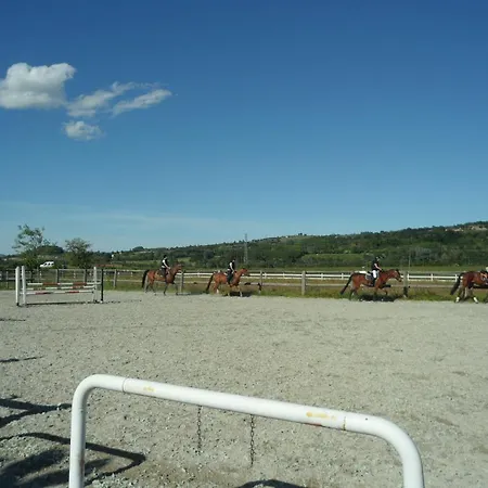 Isorella Lantställe