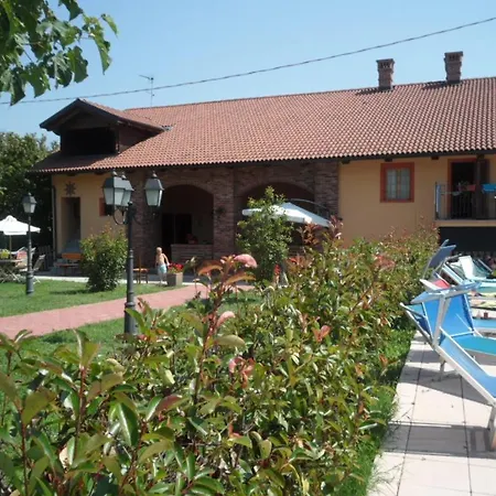 Agriturismo Isorella Country house *